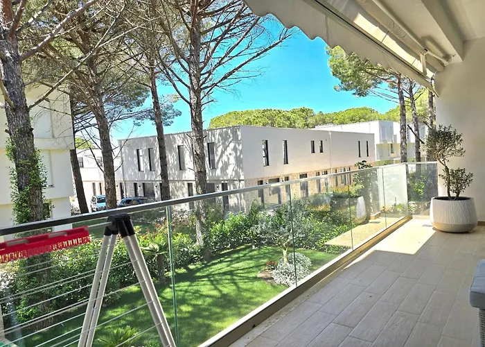 Olive Tree - Happy Apartment